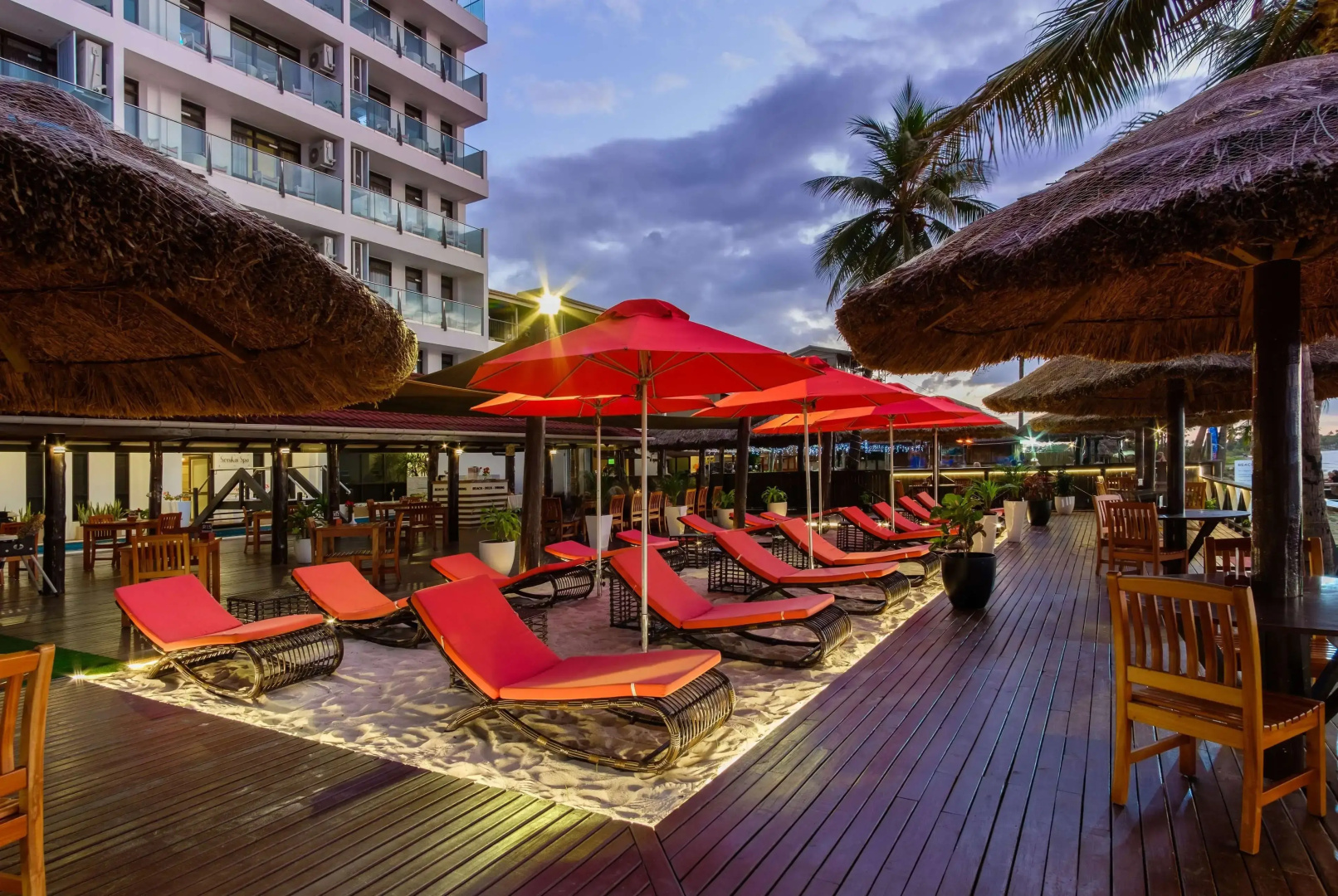 Отель Ramada Suites by Wyndham Wailoaloa Beach Fiji