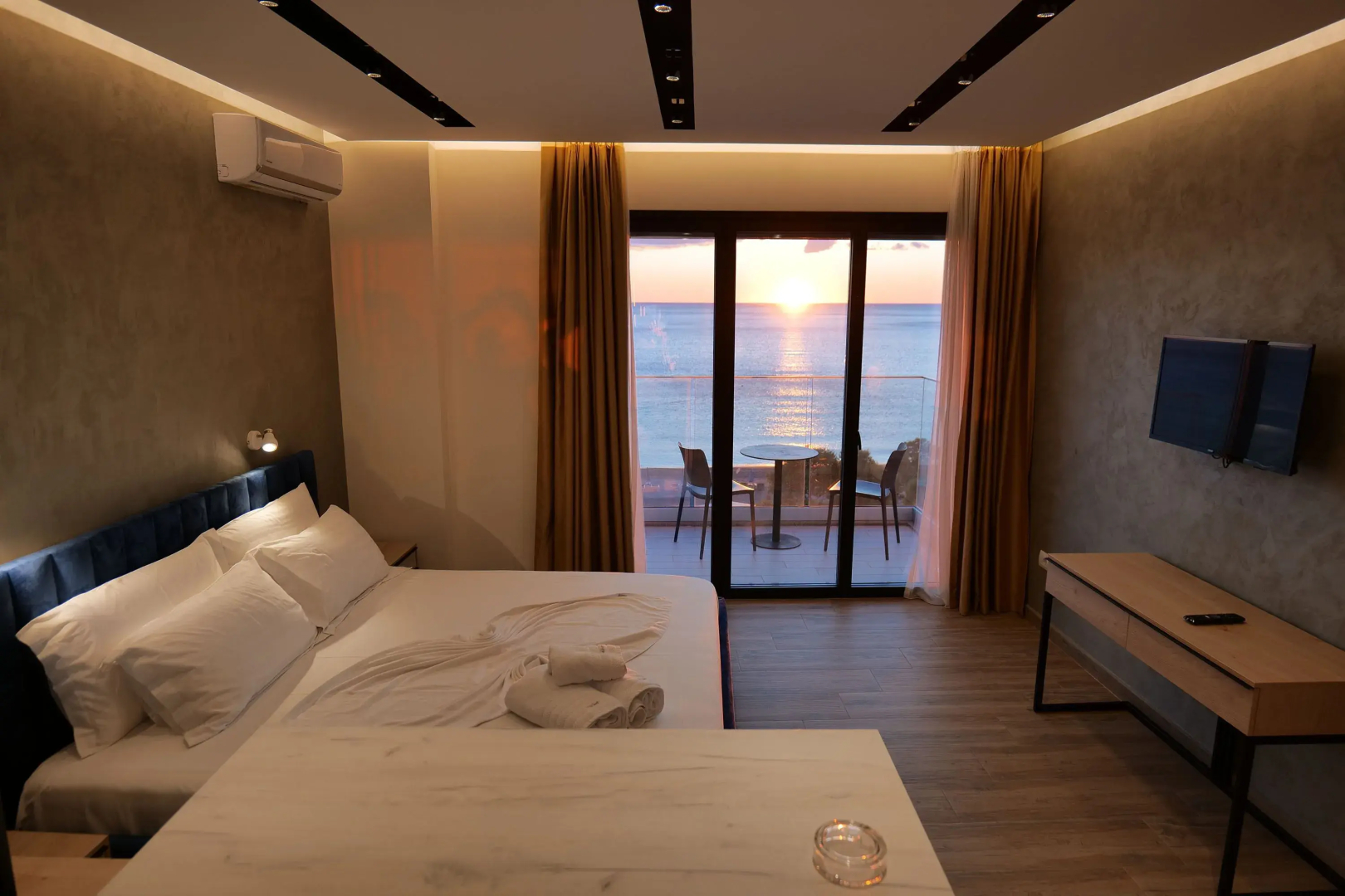 Hotel Triumf Shengjin