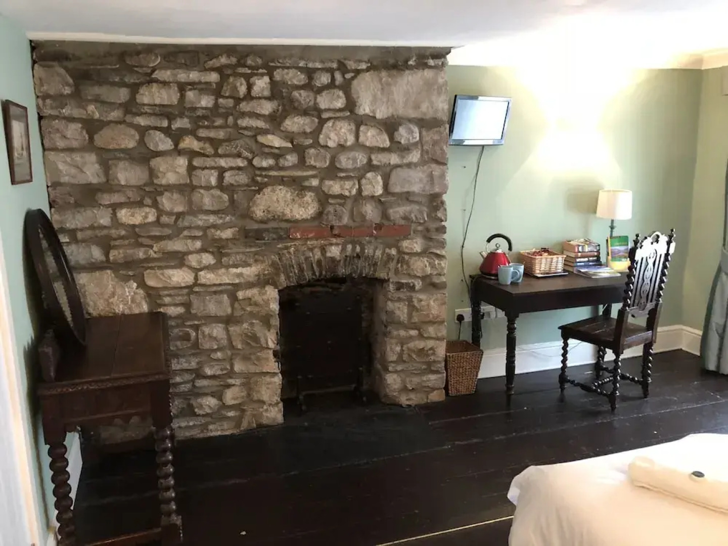 The Goose and Cuckoo