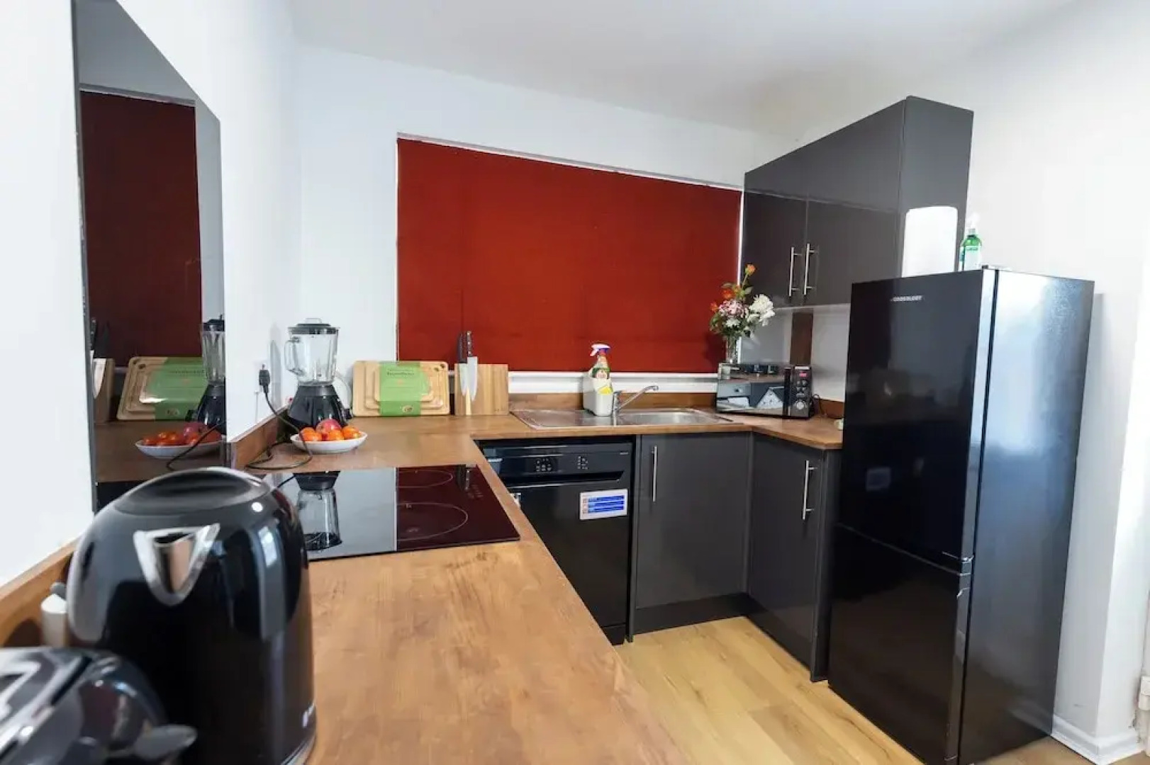 Norwich - House - Sleeps 7 - Parking - Garden