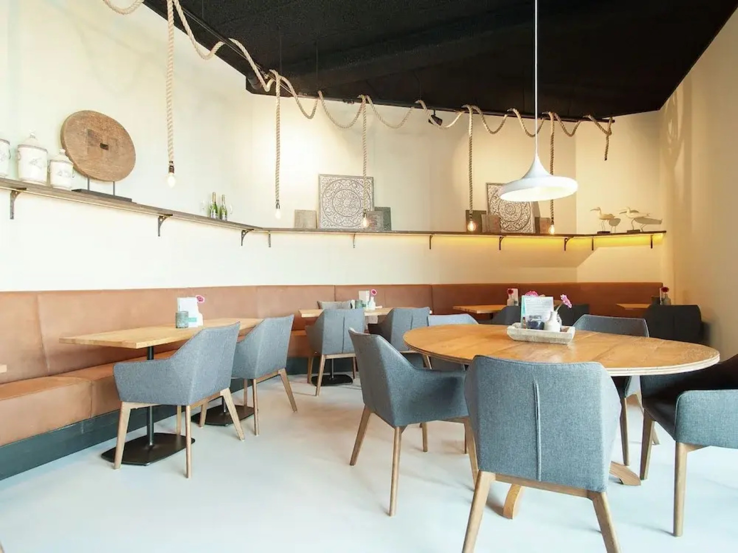 Modern Lodge With Nice Terrace, in Bloemendaal