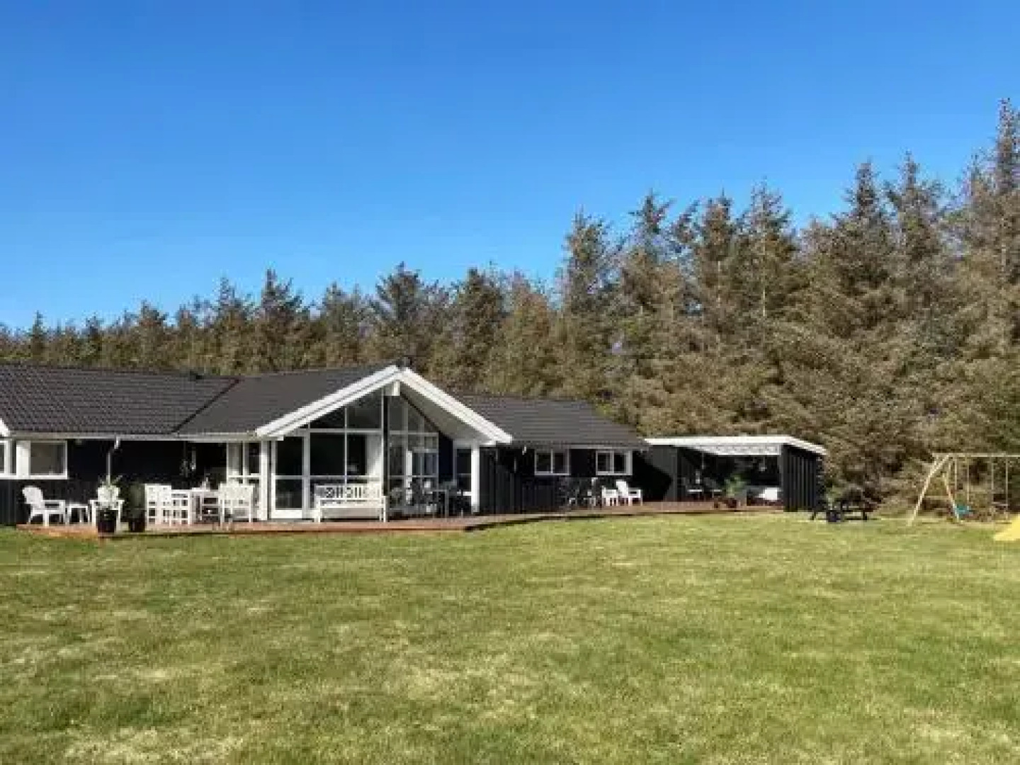 Four-Bedroom Holiday home in Løkken 10