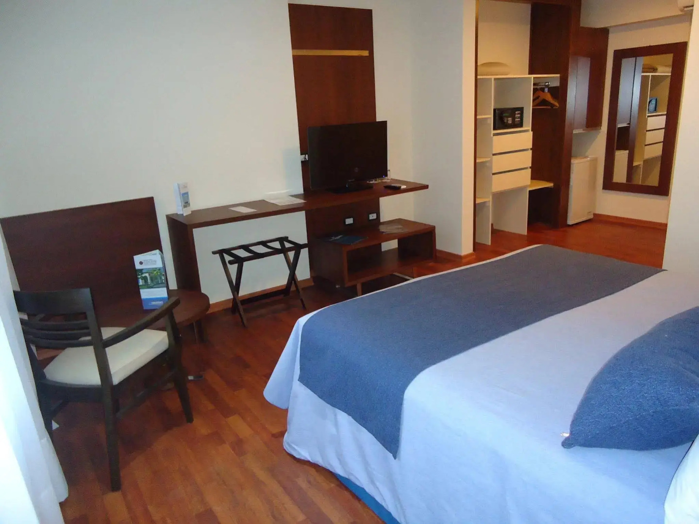 Hotel Puerto Amarras