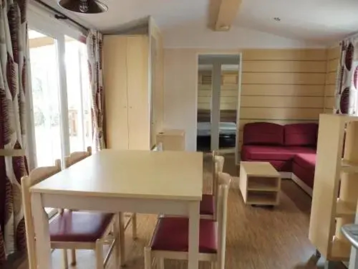 Mobile Home bois dormant