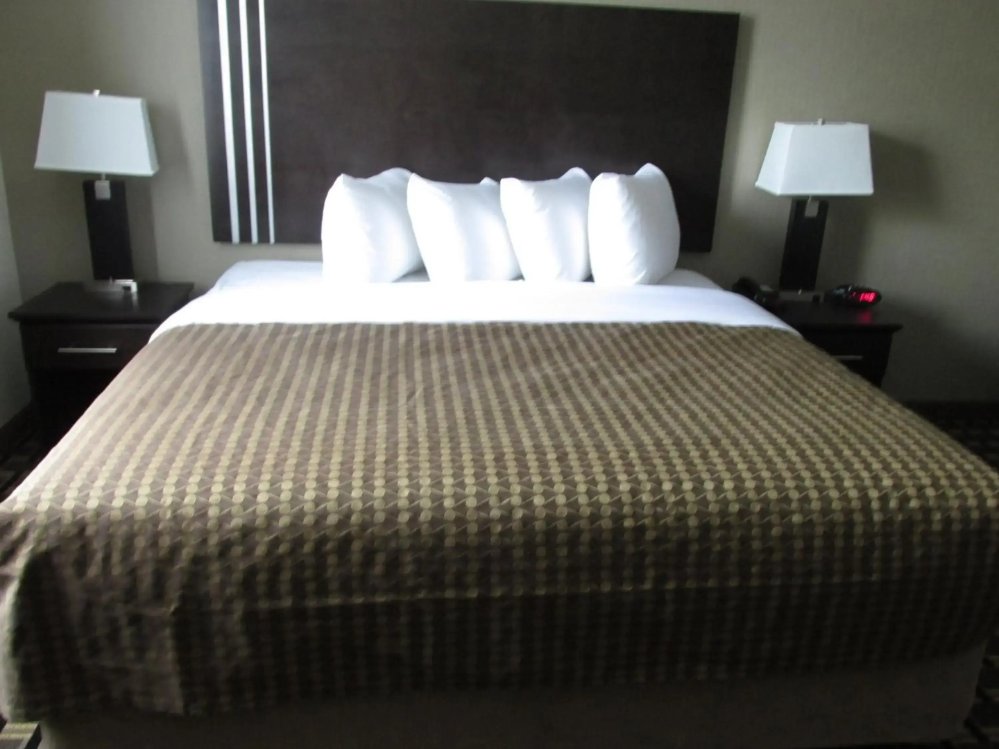 Sigma Inn & Suites Melville