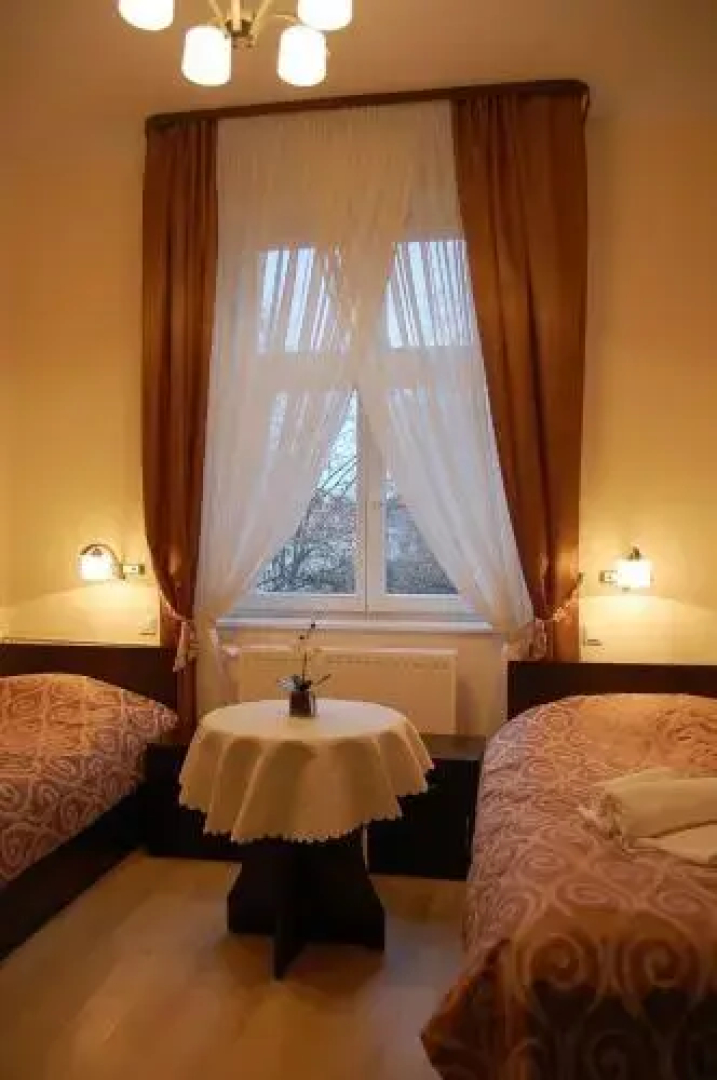 Solanki Medical SPA