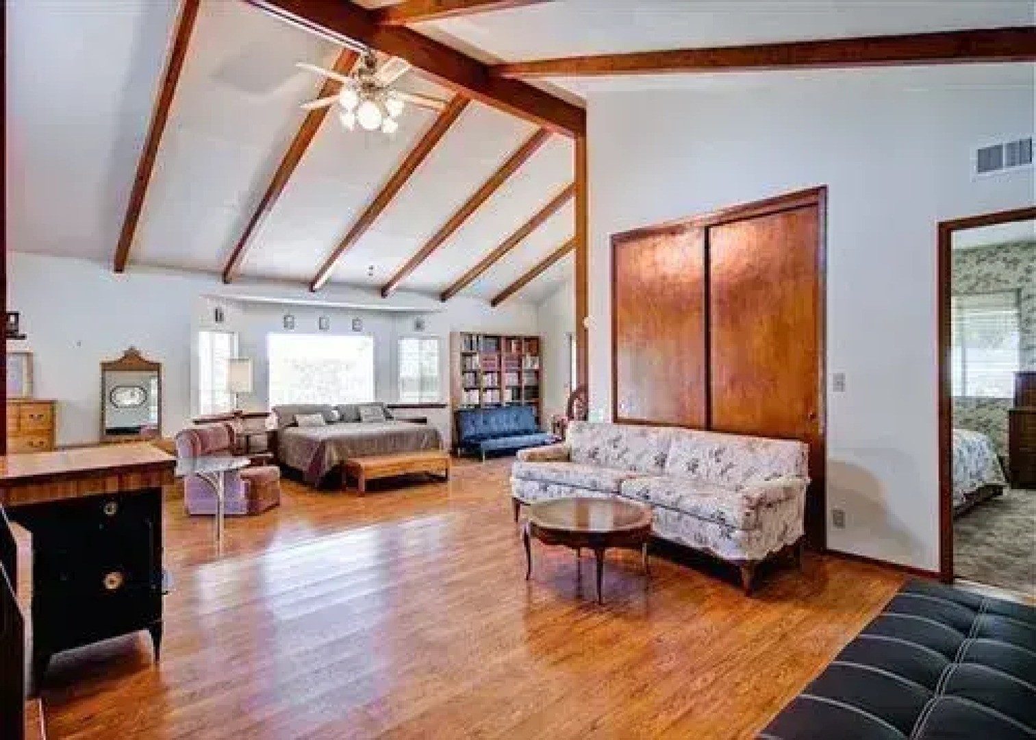 Sea Stone Ridge 3 Br home by RedAwning