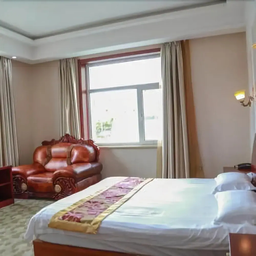 Jinghe Resort (Aershan Railway Station)