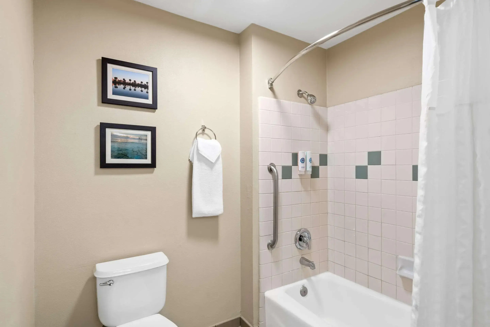 Comfort Inn & Suites El Centro I - 8