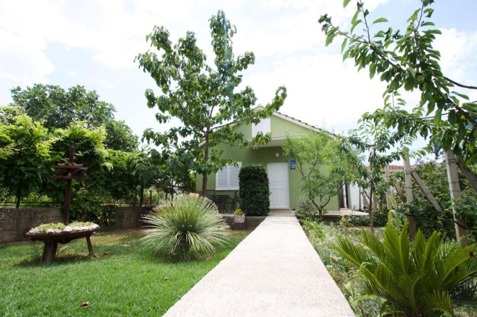 Apartment Jere -a family apartment A Metkovic, Riviera Dubrovnik