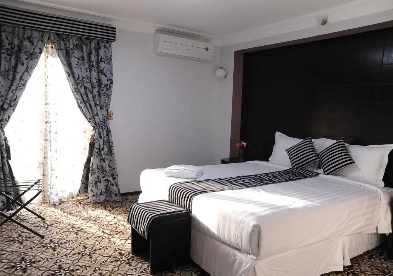 Moon Hotel