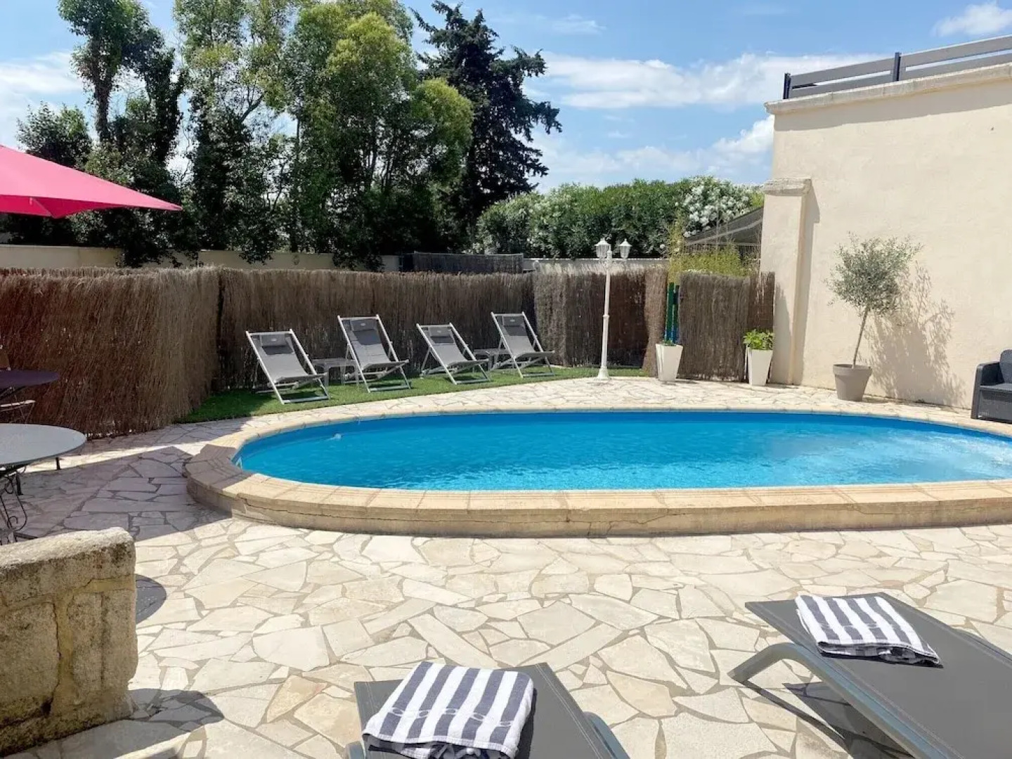 Hotel L'Escale des Alpilles