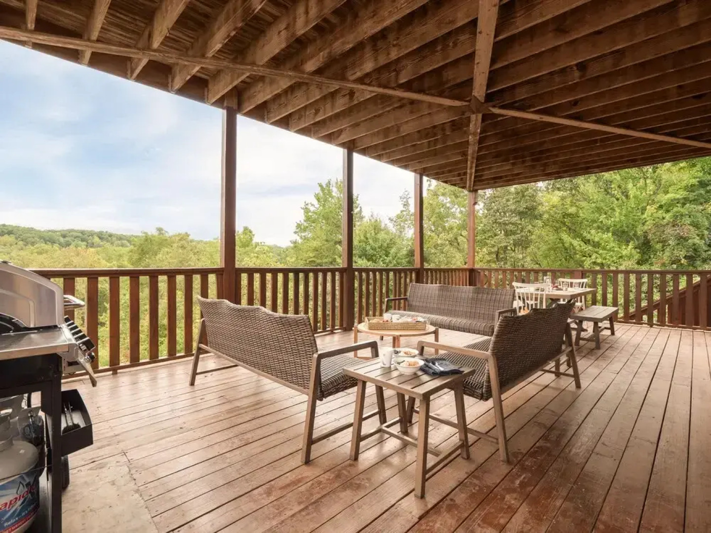 Red Oak by AvantStay Secluded Home w Gorgeous Views Pool Hot Tub Large Deck