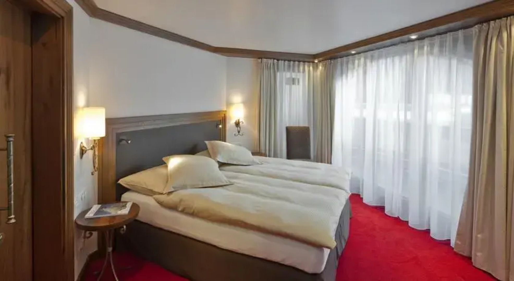 Beau Site Alpine Chic Rooms