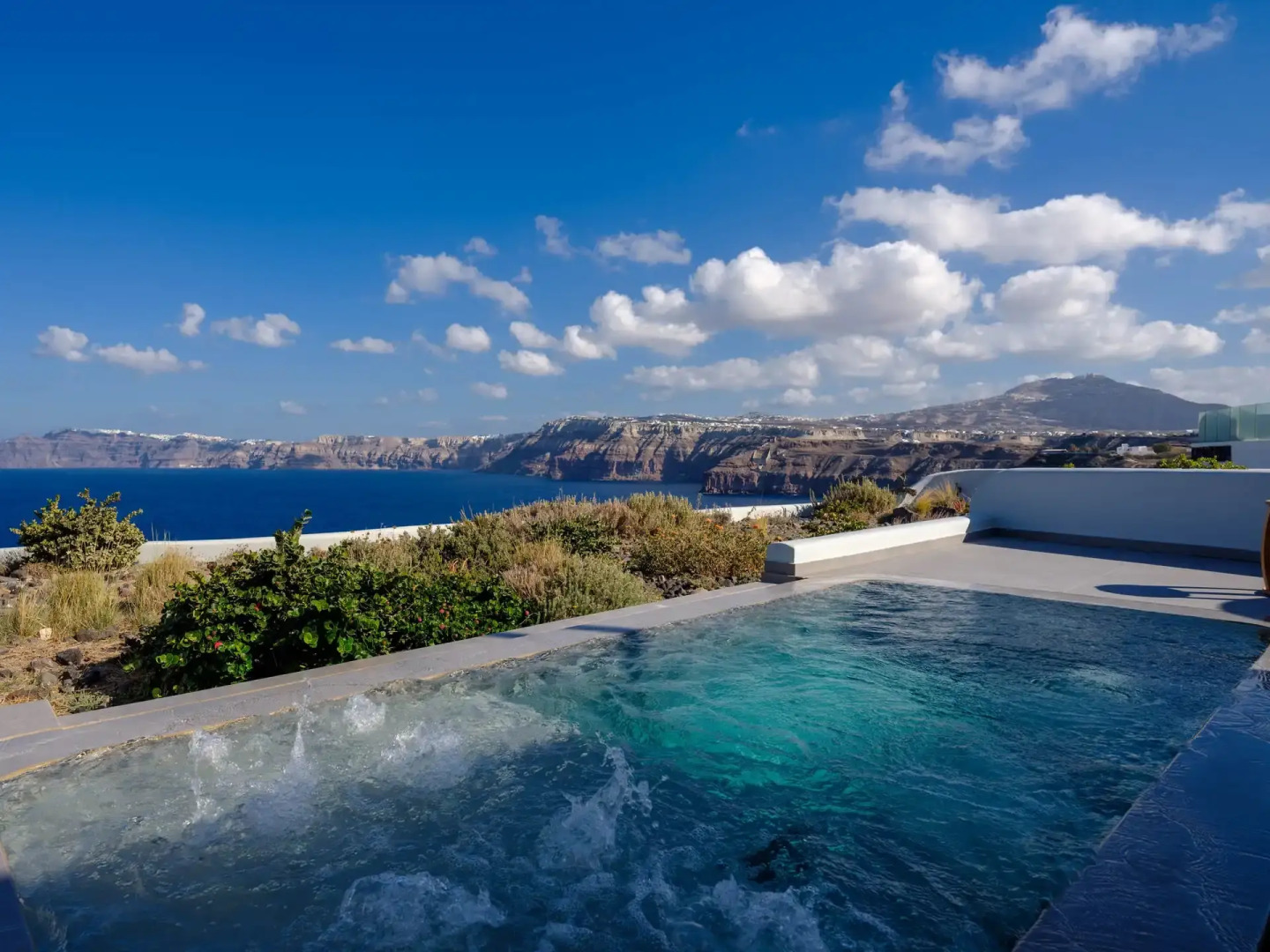 Neptune Luxury Spa Suites