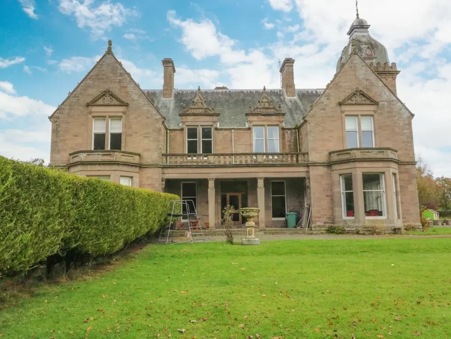 Woodside House