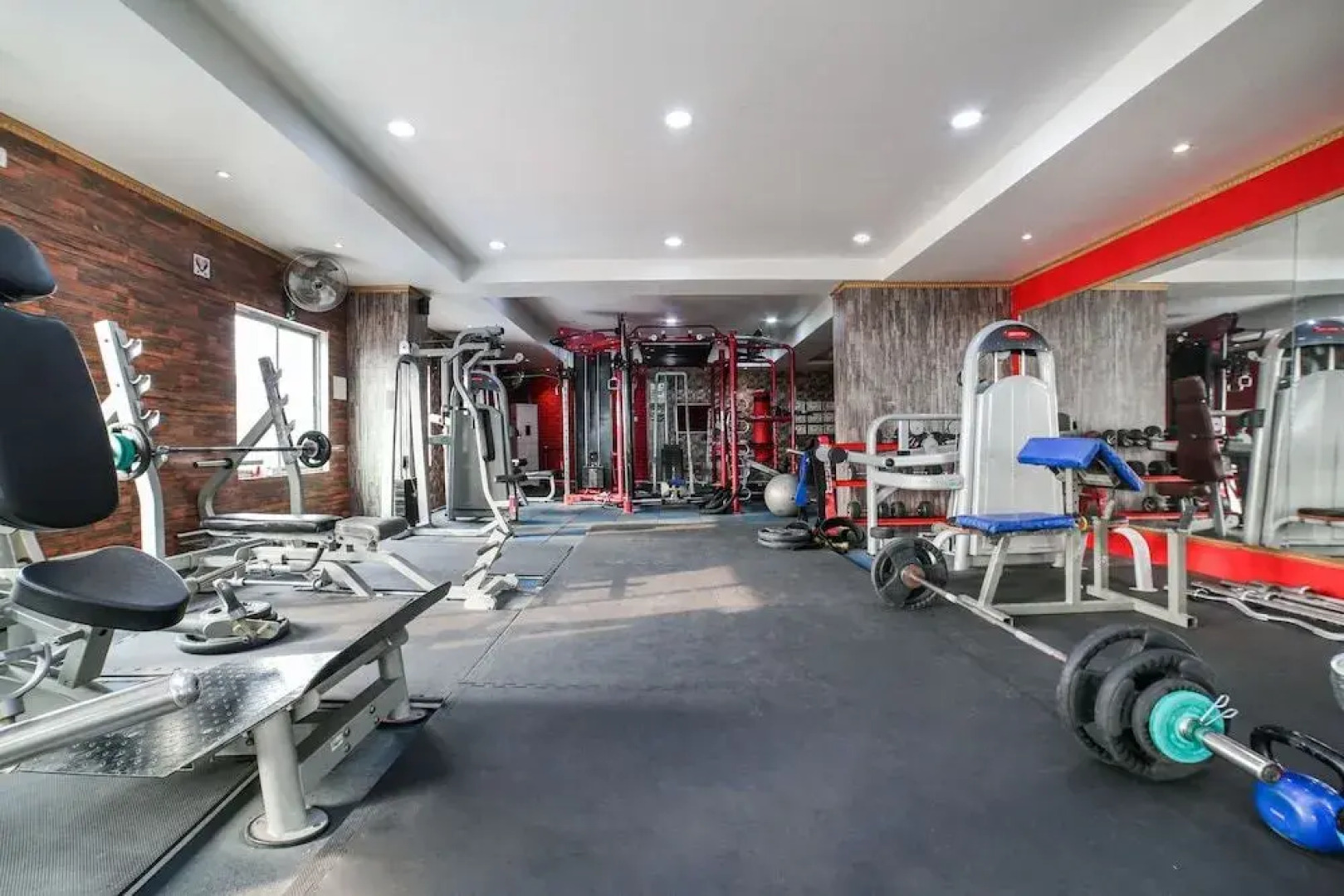 OYO 23682 City Lodge