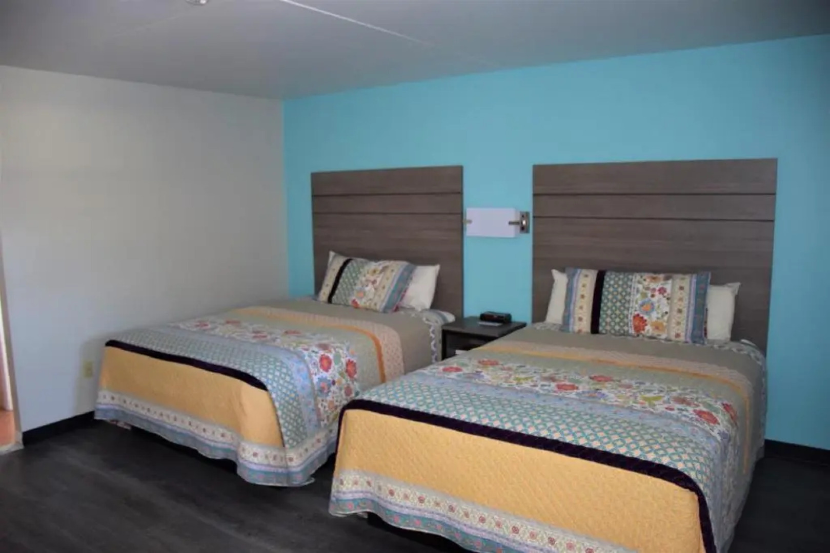 White Rose Motel - Hershey