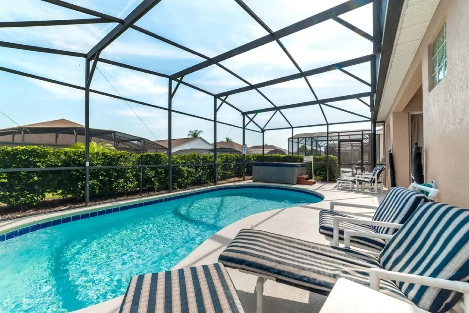 Windsor Palms Resort Homes, Townhomes & Condos