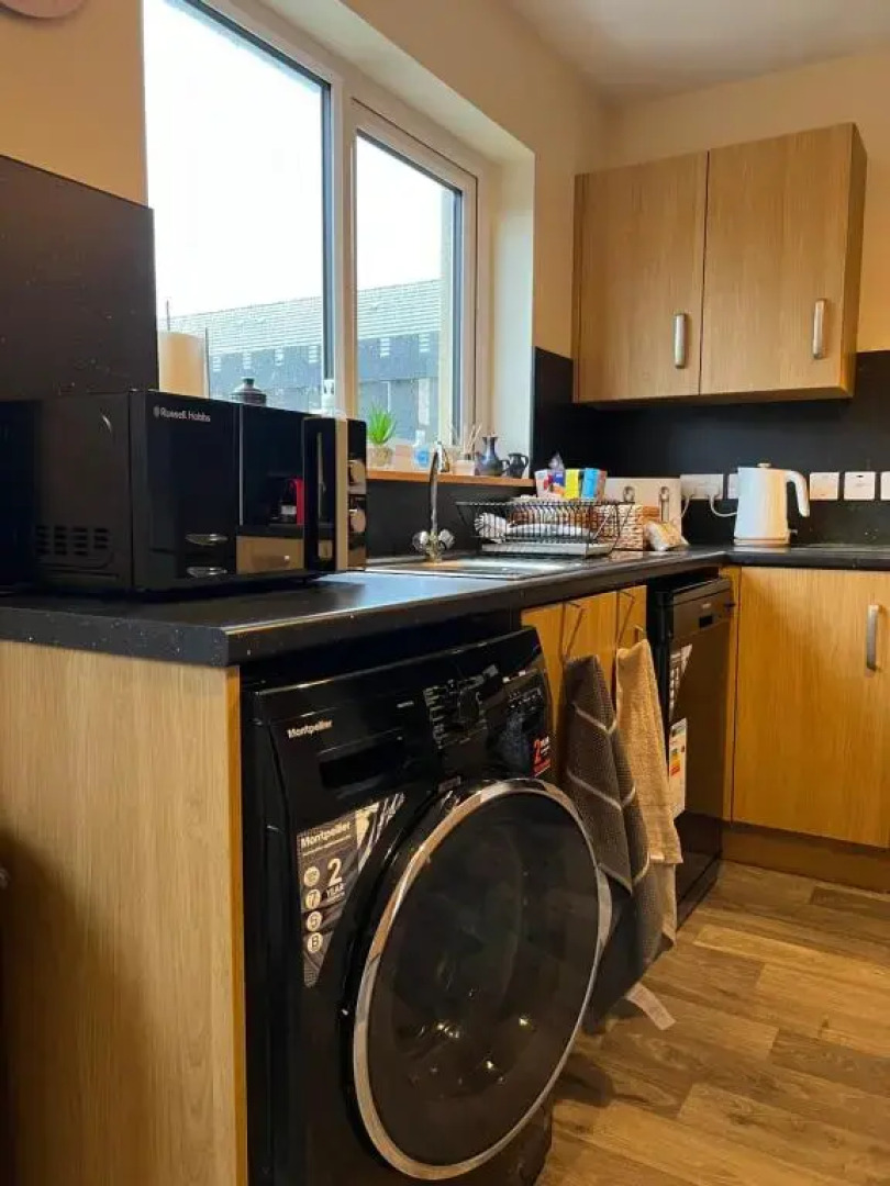 Bright And Modern 2 Bedroom Home in Kirkwall