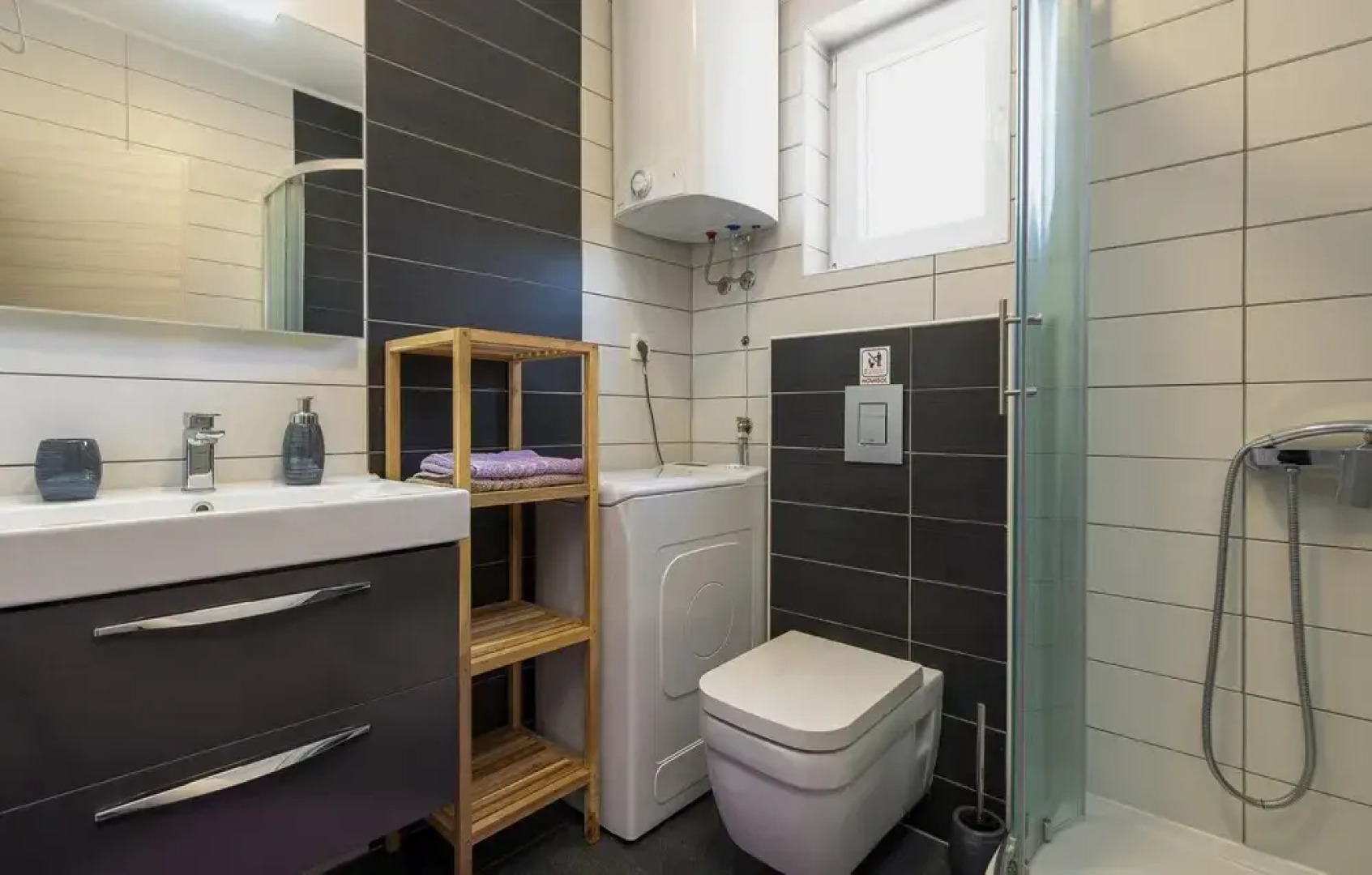 Beautiful Apartment in Kustici, Novalja With Outdoor Swimming Pool, Heated Swimming Pool and 2 Bedrooms