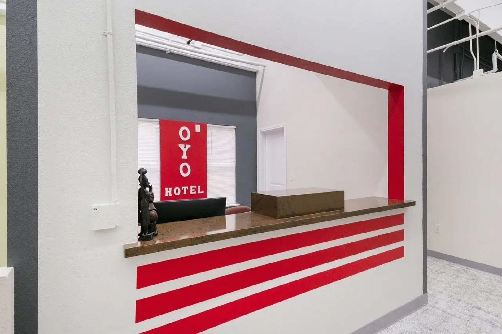 Galleria Garden Hotel