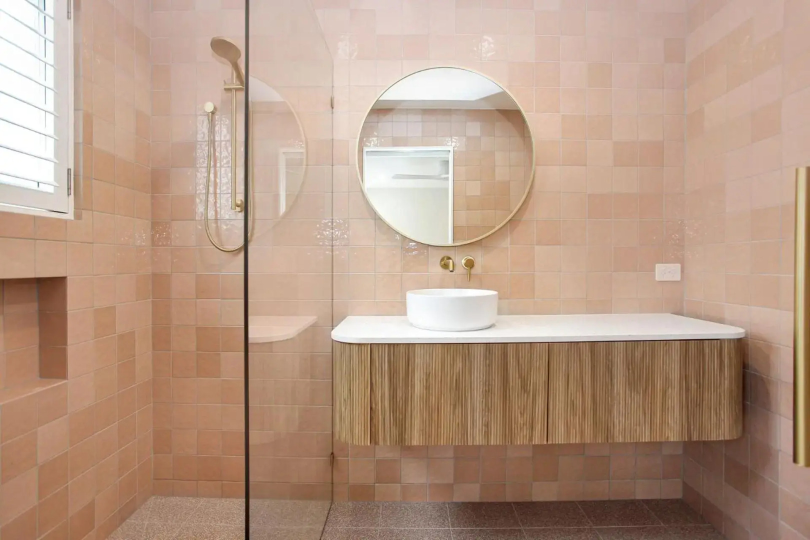 Aquarius Apartment 9