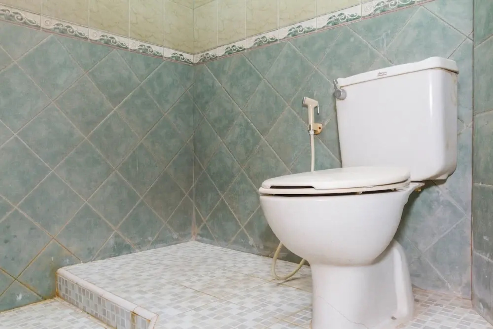 Reddoorz Near Grage City Mall 2