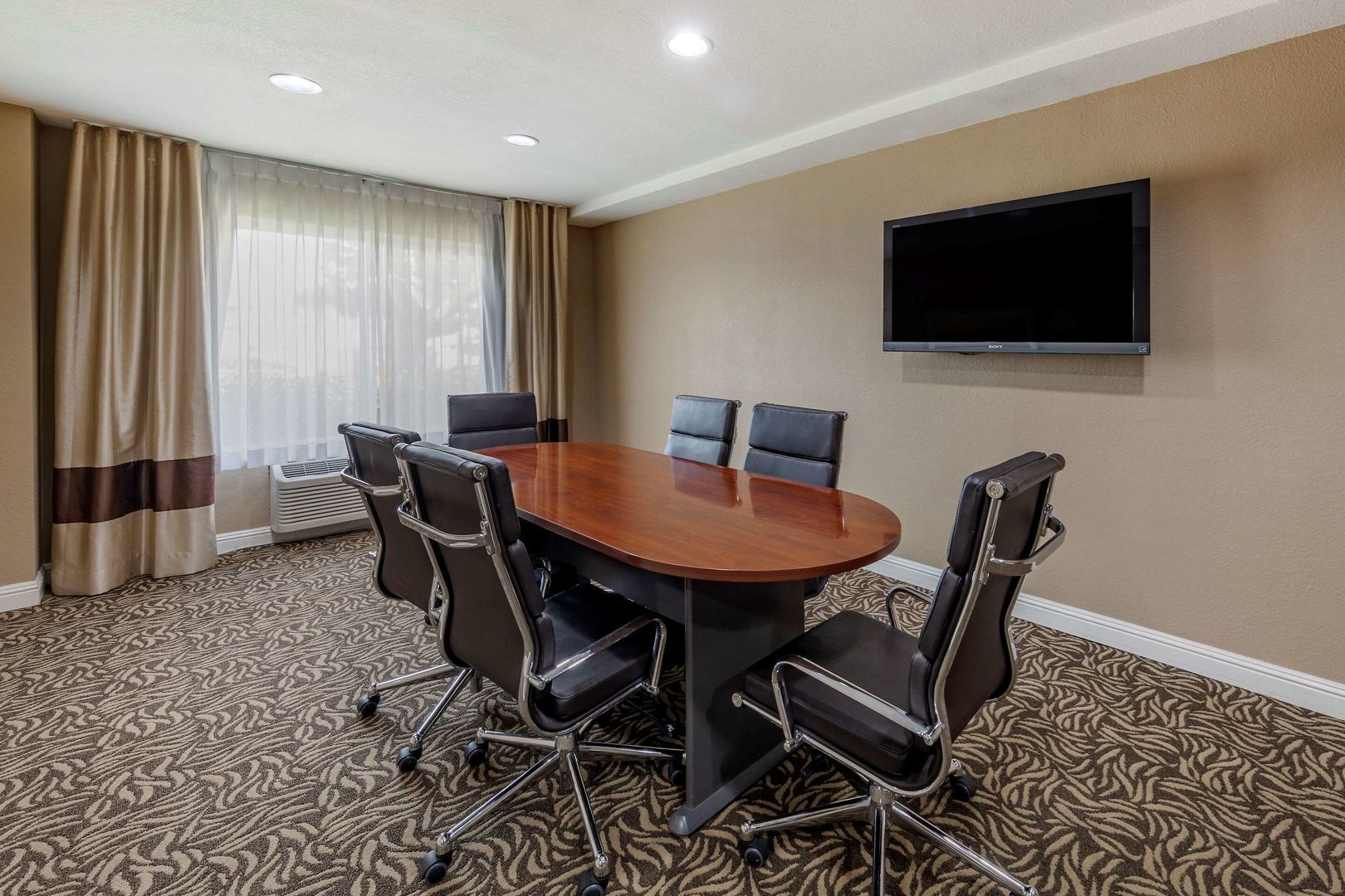 Comfort Inn & Suites Ventura Beach