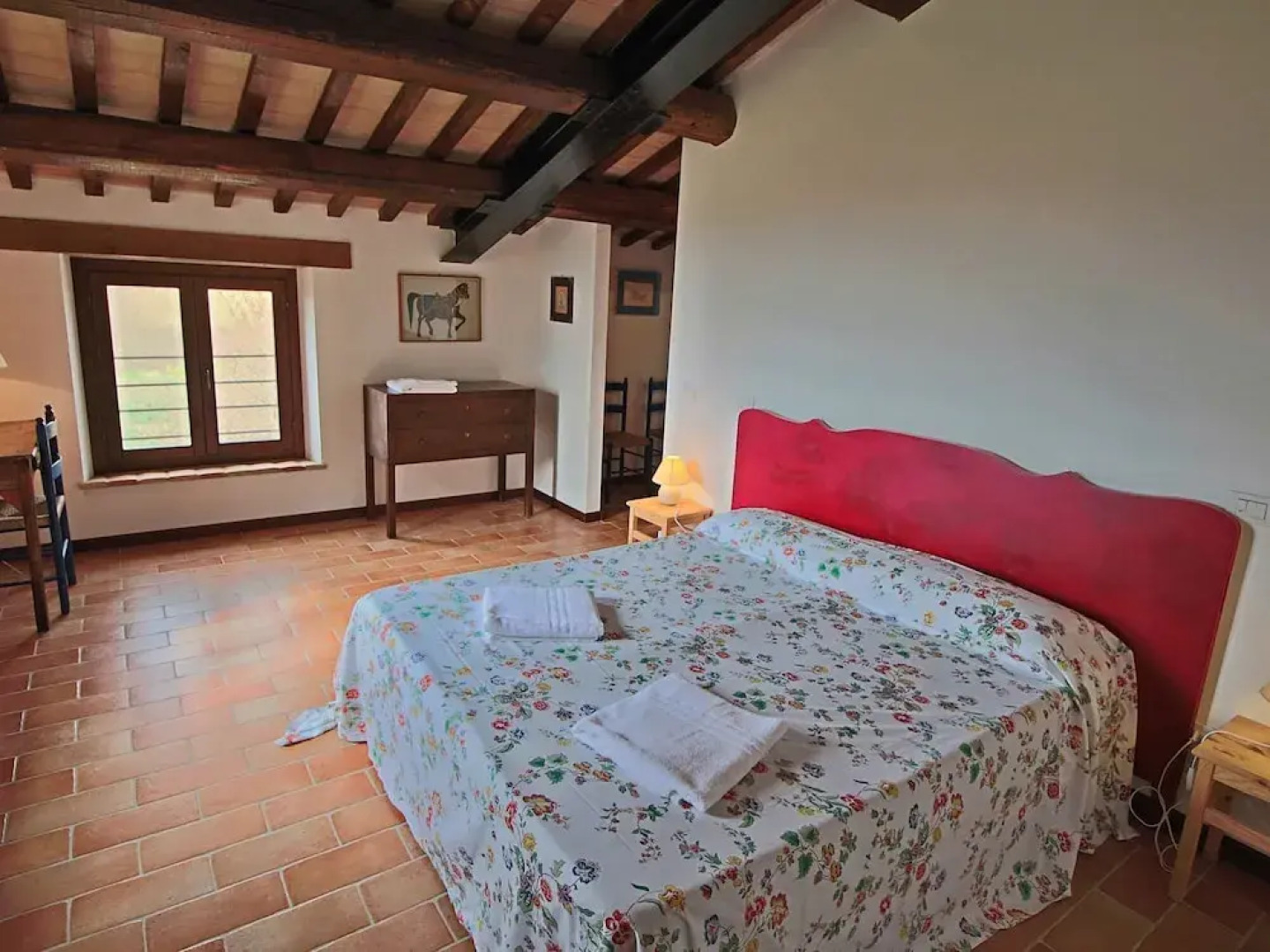 Luxurious Mansion with Private Garden in Montecassiano
