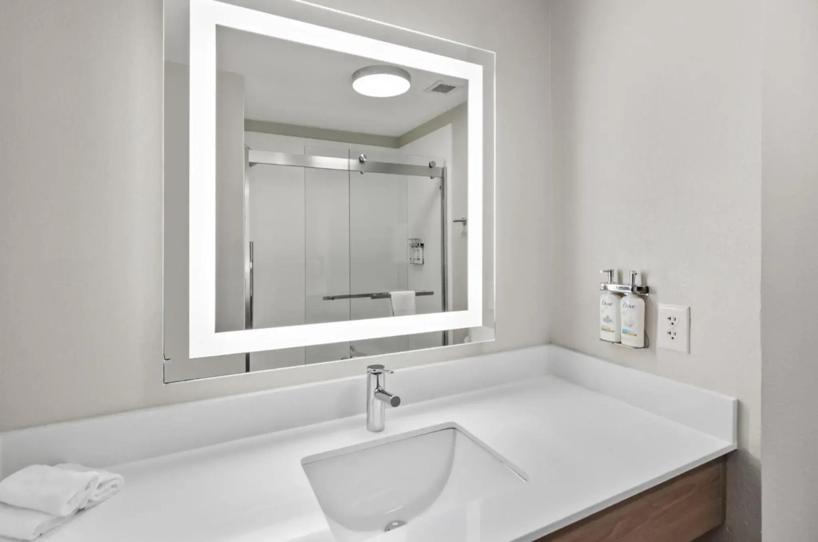 Holiday Inn Express Hotel & Suites Mount Airy by IHG