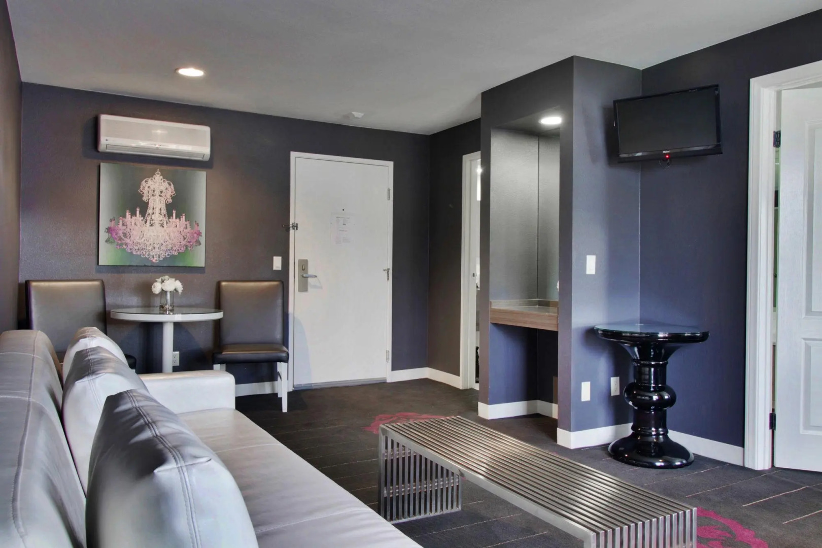 Serene, a Vegas Resort