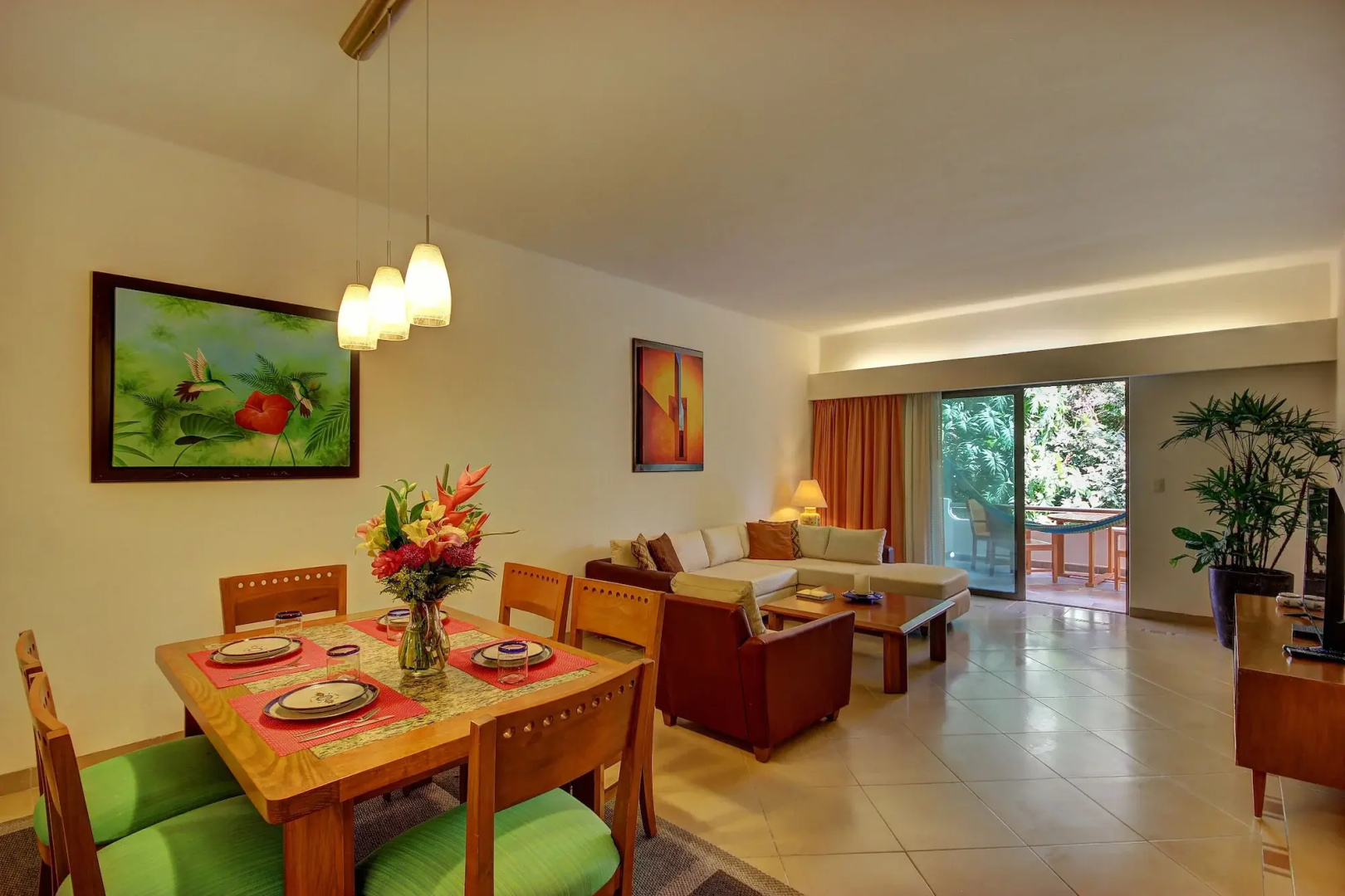 Riviera Maya Suites