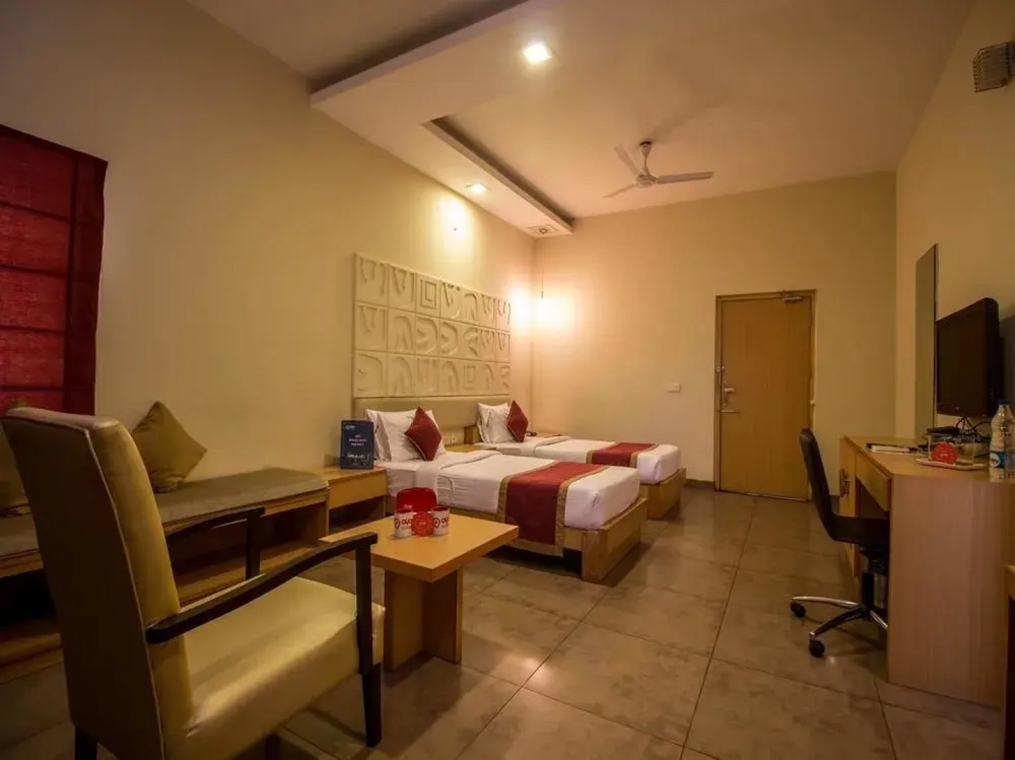 Classic Luxury Service Apartment