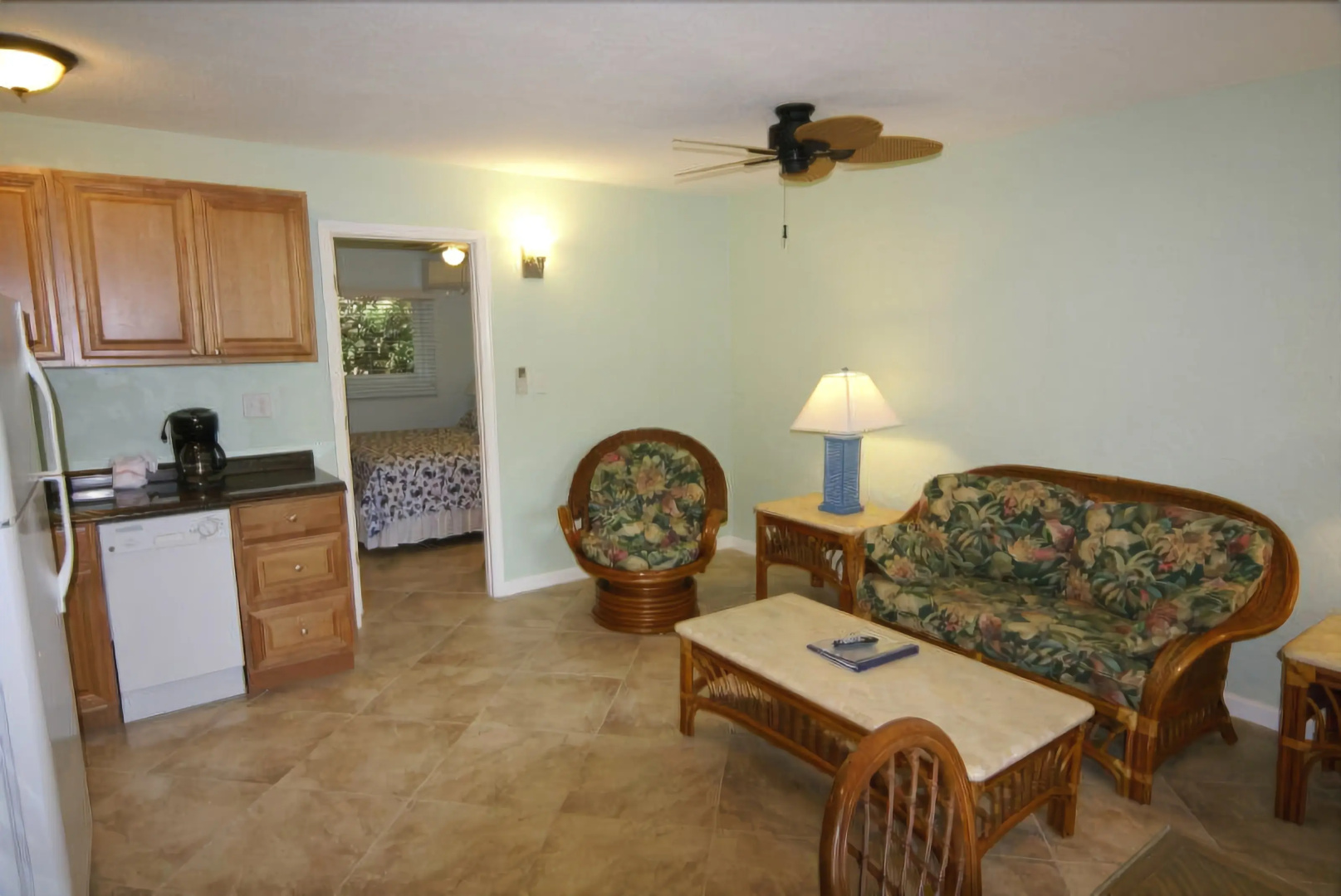 Sandpiper Inn