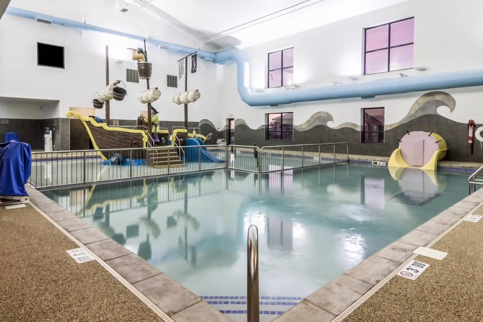 Comfort Inn & Suites Mitchell I-90