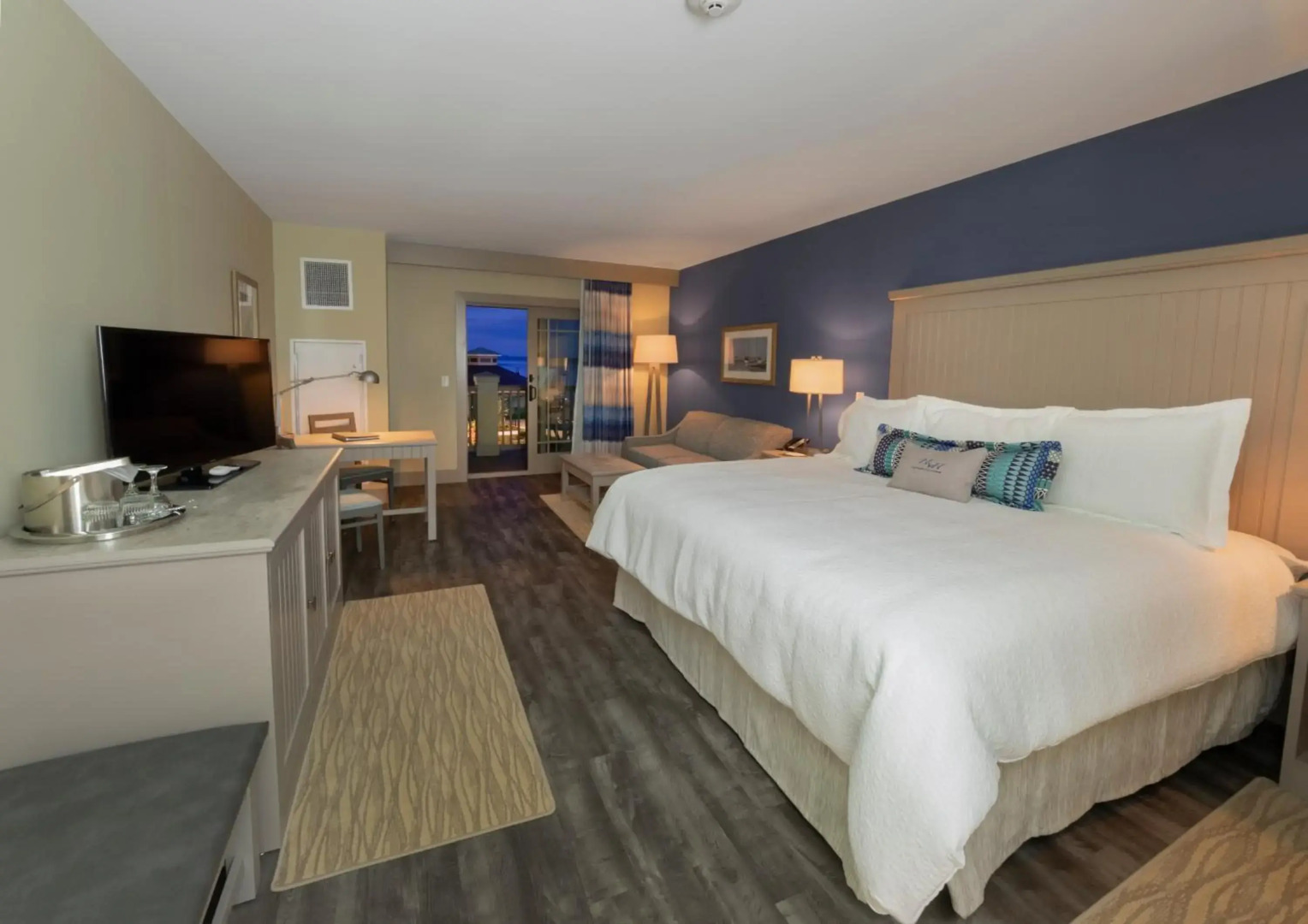 Chautauqua Harbor Hotel - Jamestown