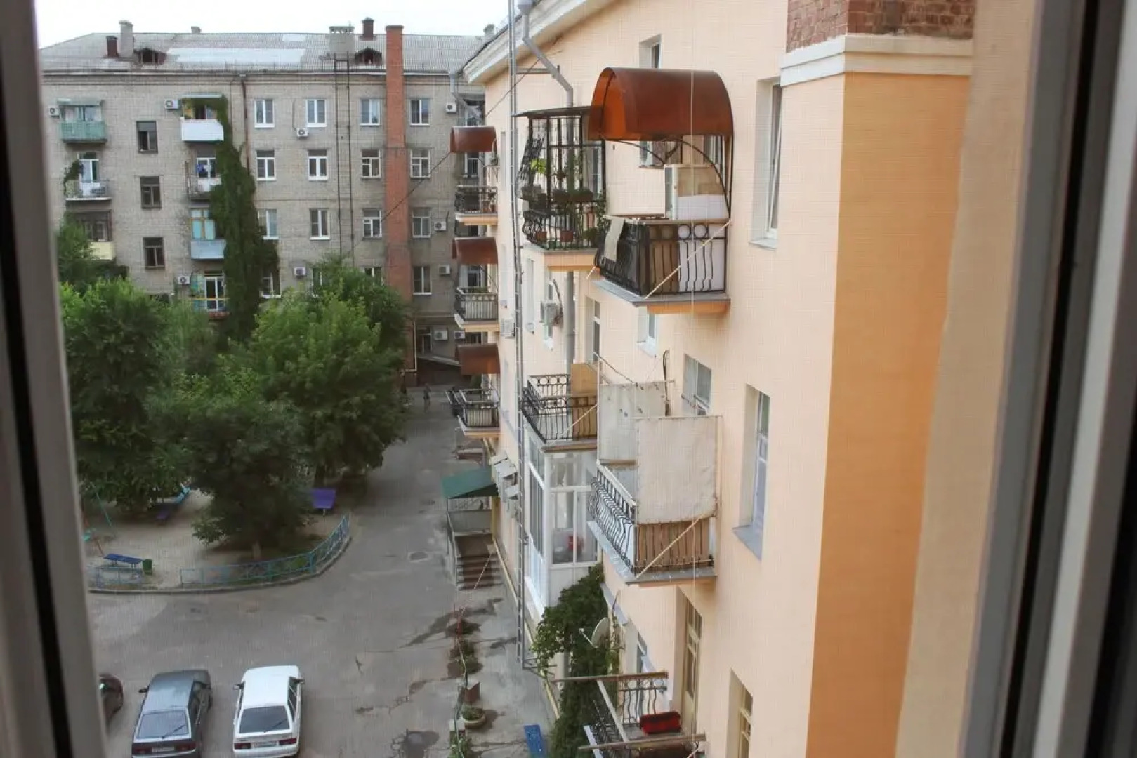 Саквояж апартаменты