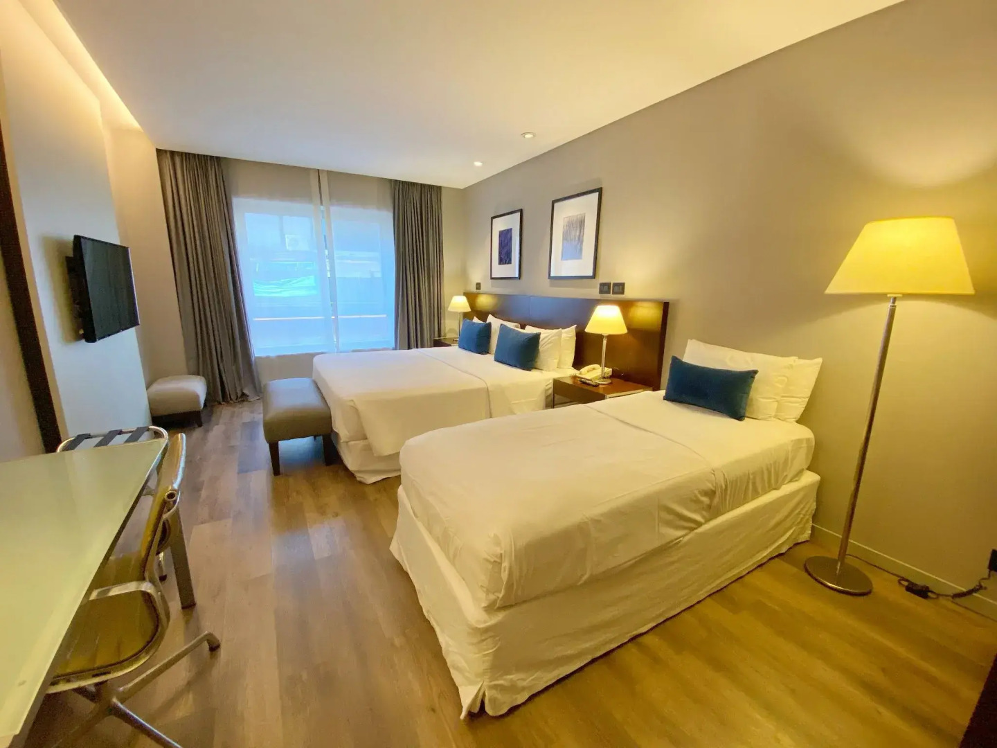 474 Buenos Aires Hotel