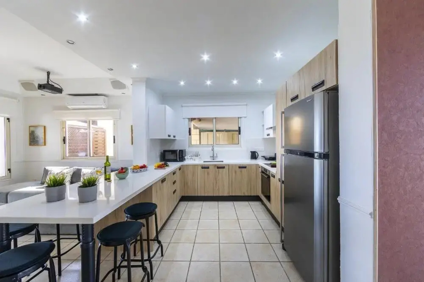 Meneou Beachfront Villa 3