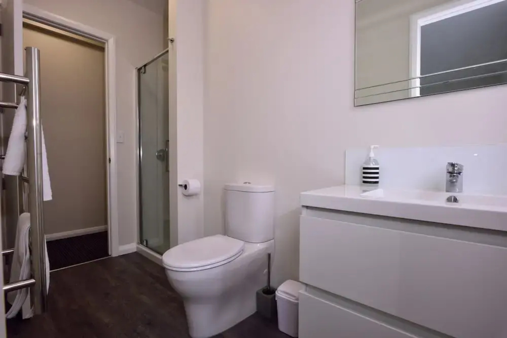 Peaceful and Central Studio in Thames