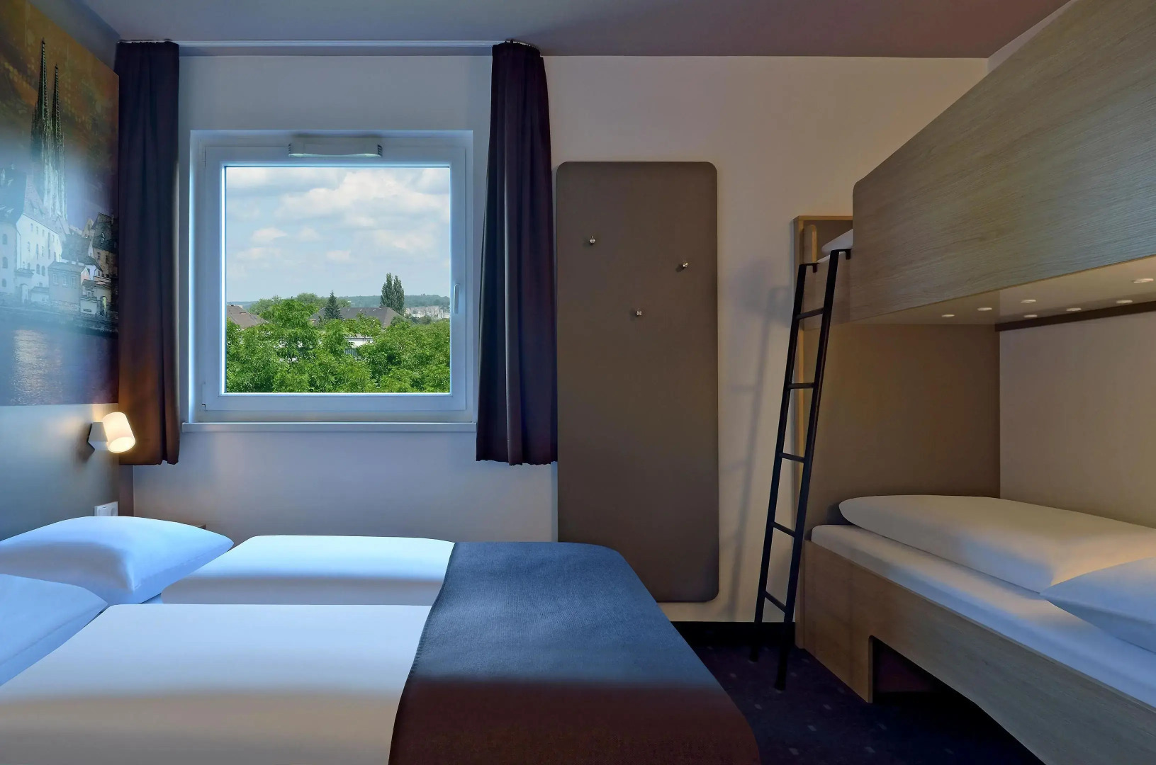 B&B HOTEL Regensburg-City