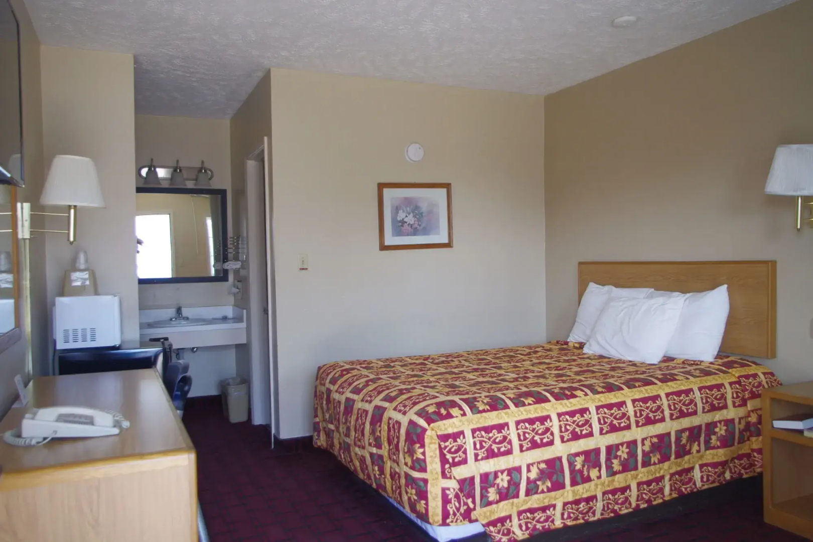 Economy Inn