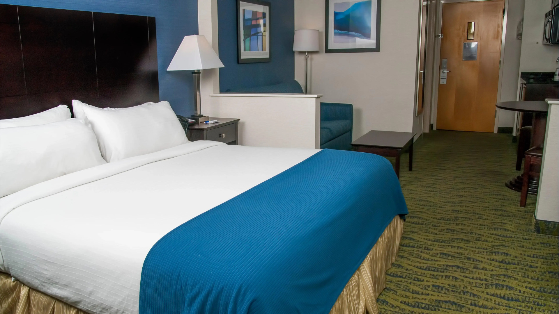 Best Western Plus Heritage Rail Inn & Suites