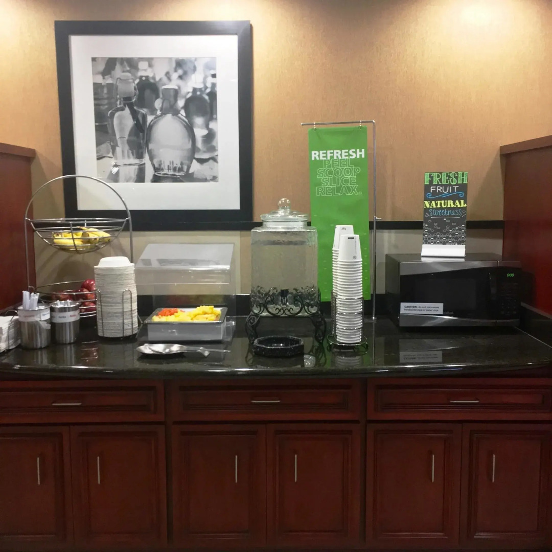 Hampton Inn Hays-North of I-70