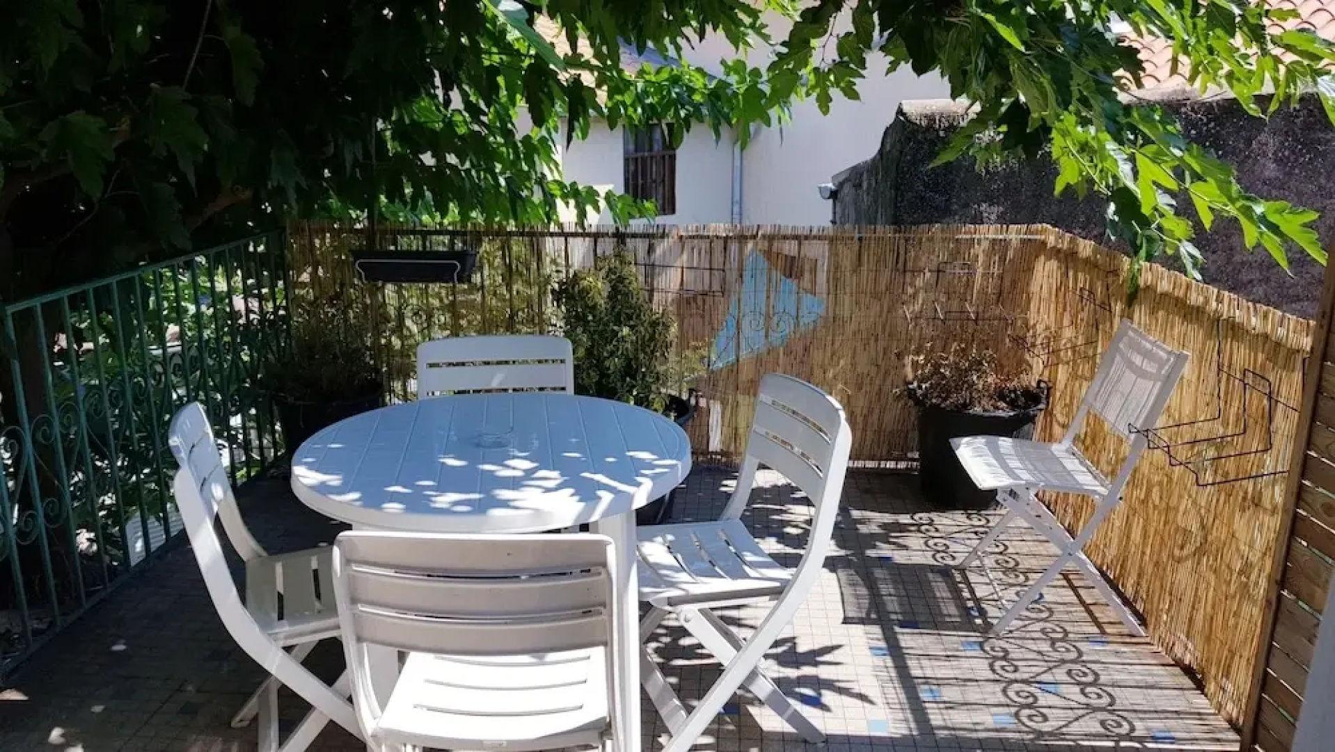 Centre Mèze et 8min à pied de la plage