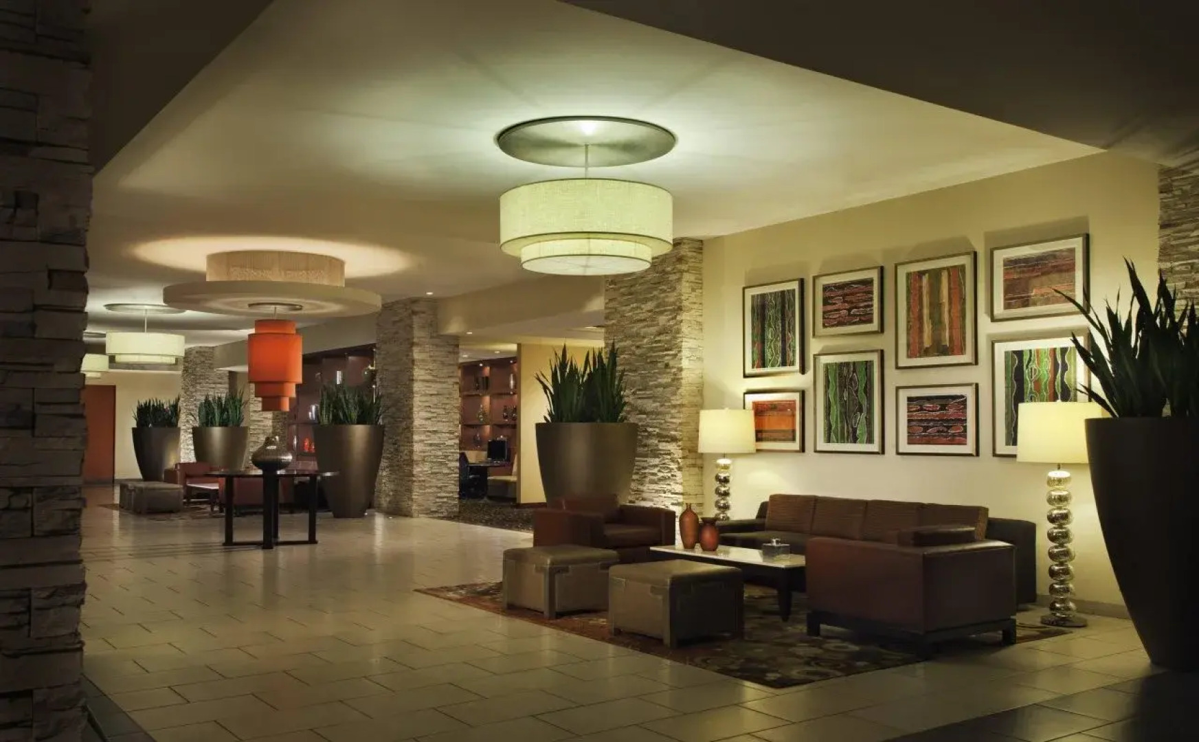 Courtyard by Marriott Los Angeles - Sherman Oaks