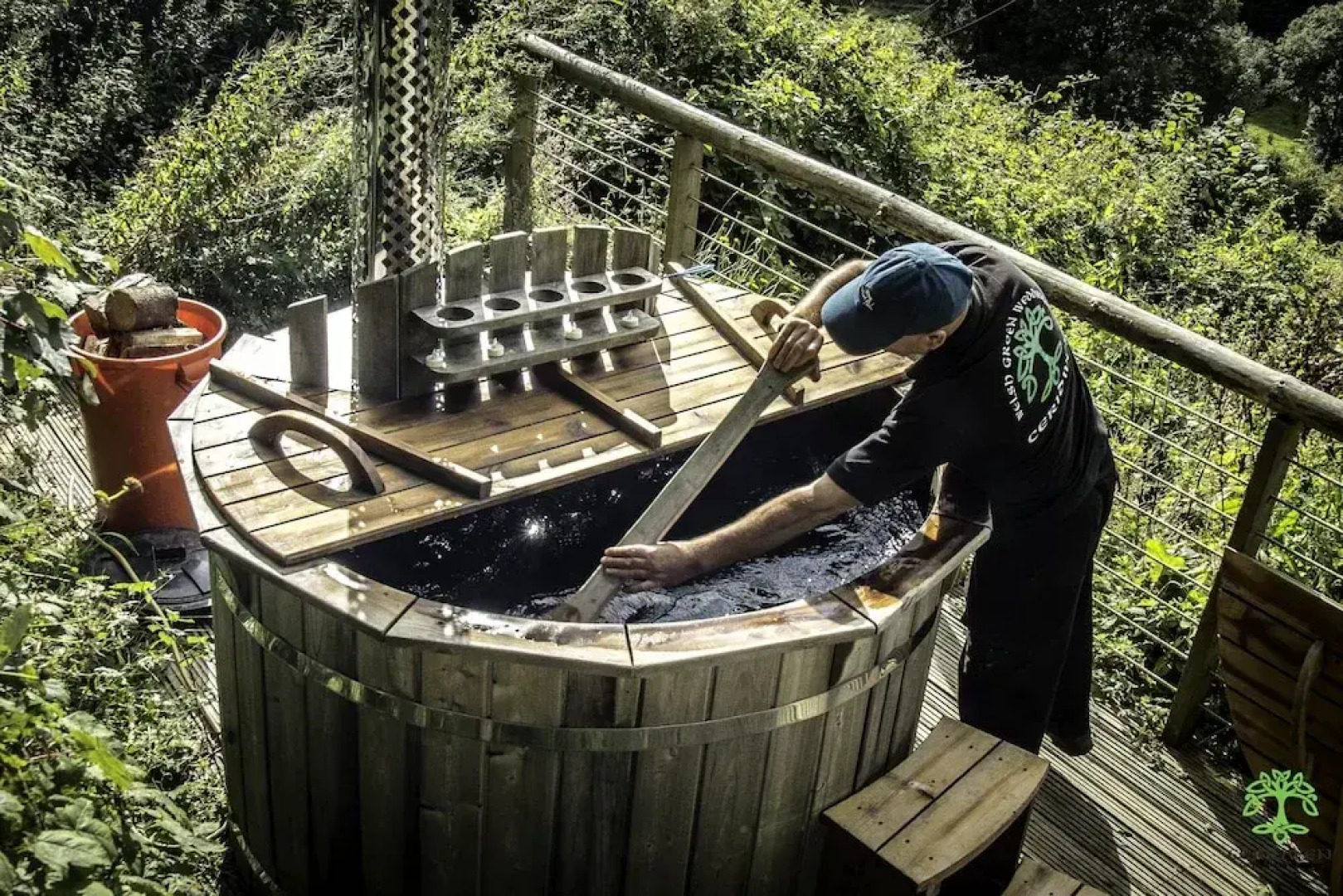 Ceridwen Glamping, Double decker Bus and Yurts