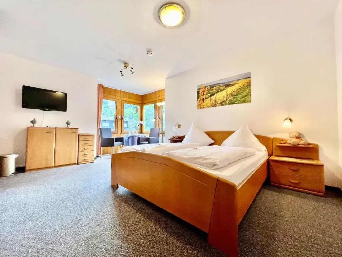 Weinhaus Am Schieferfels