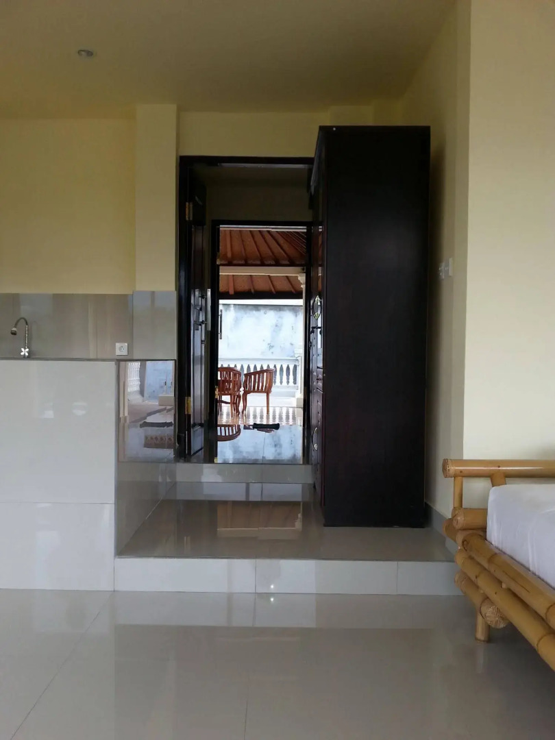 Puri Mandhara Lovina